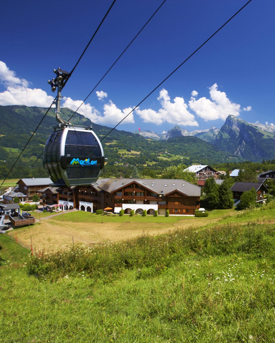 The Morillon gondola lift is going into summer mode! - Morillon Verchaix  Sixt-Fer-à-Cheval / Grand Massif Montagnes du Giffre / UK