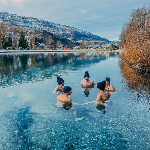 Introduction to winter swimming_Morillon